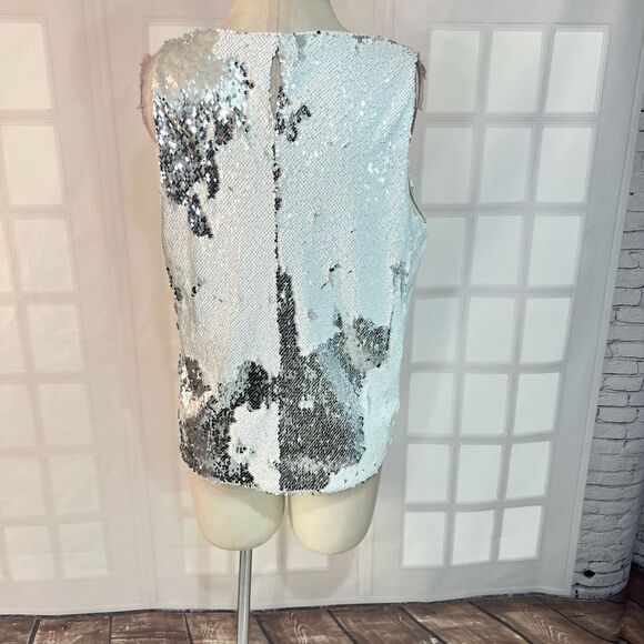 🔥🔥5 for $25🔥🔥 INC International Concepts White Silver Sleeveless Sequin Blouse - Picture 5 of 10